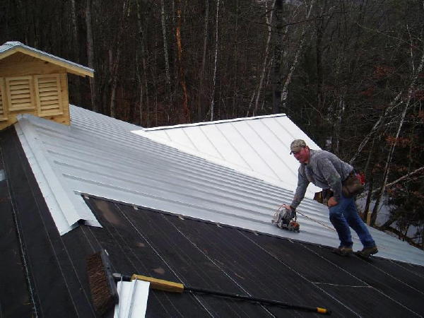 0 installing metal roof